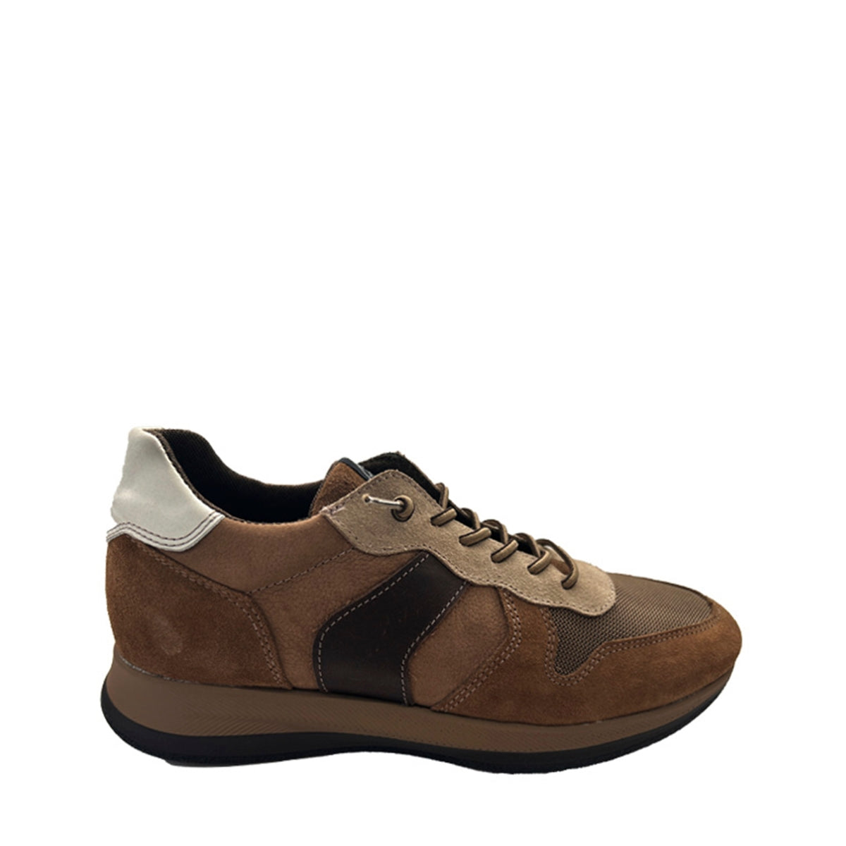Taupe-0