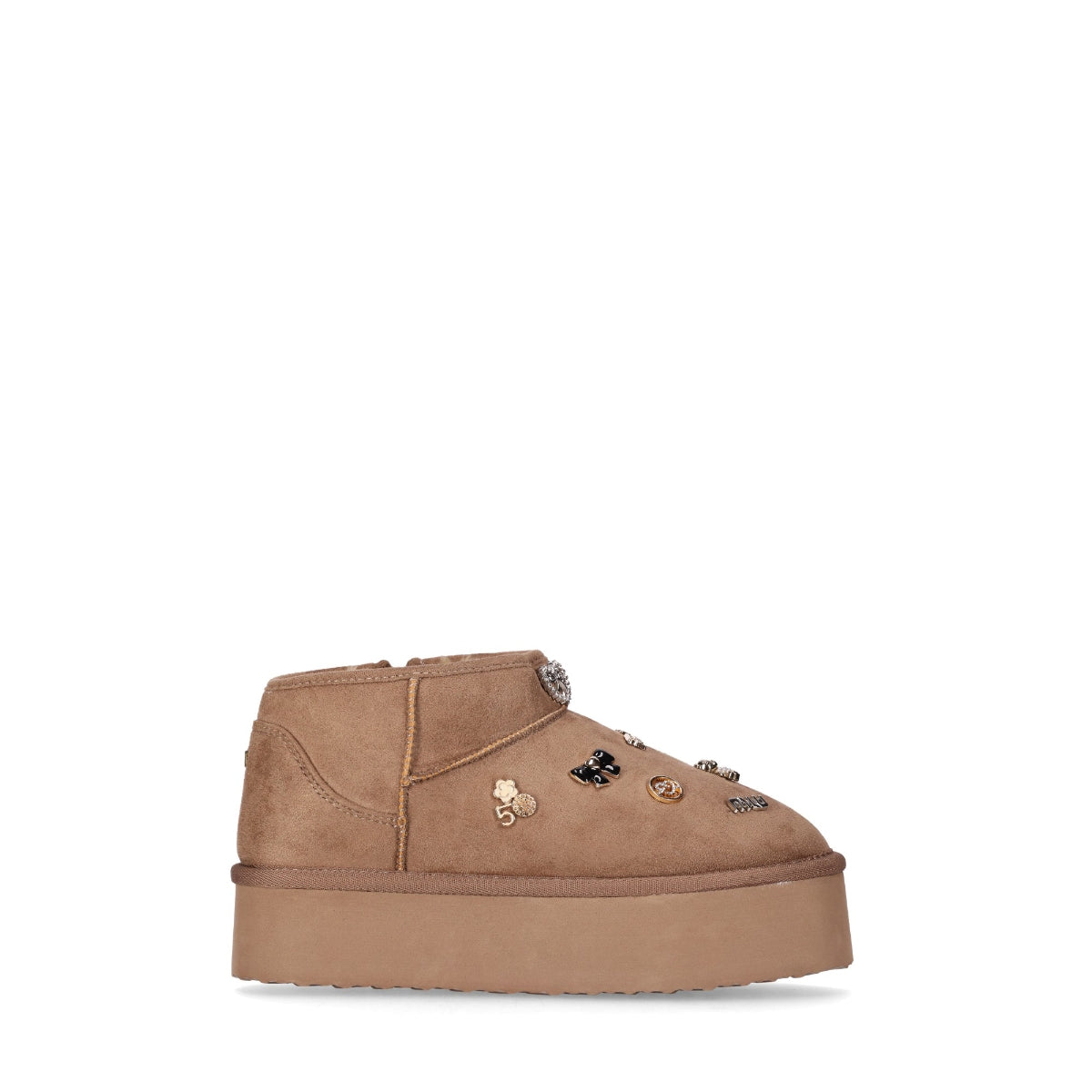 Taupe-0