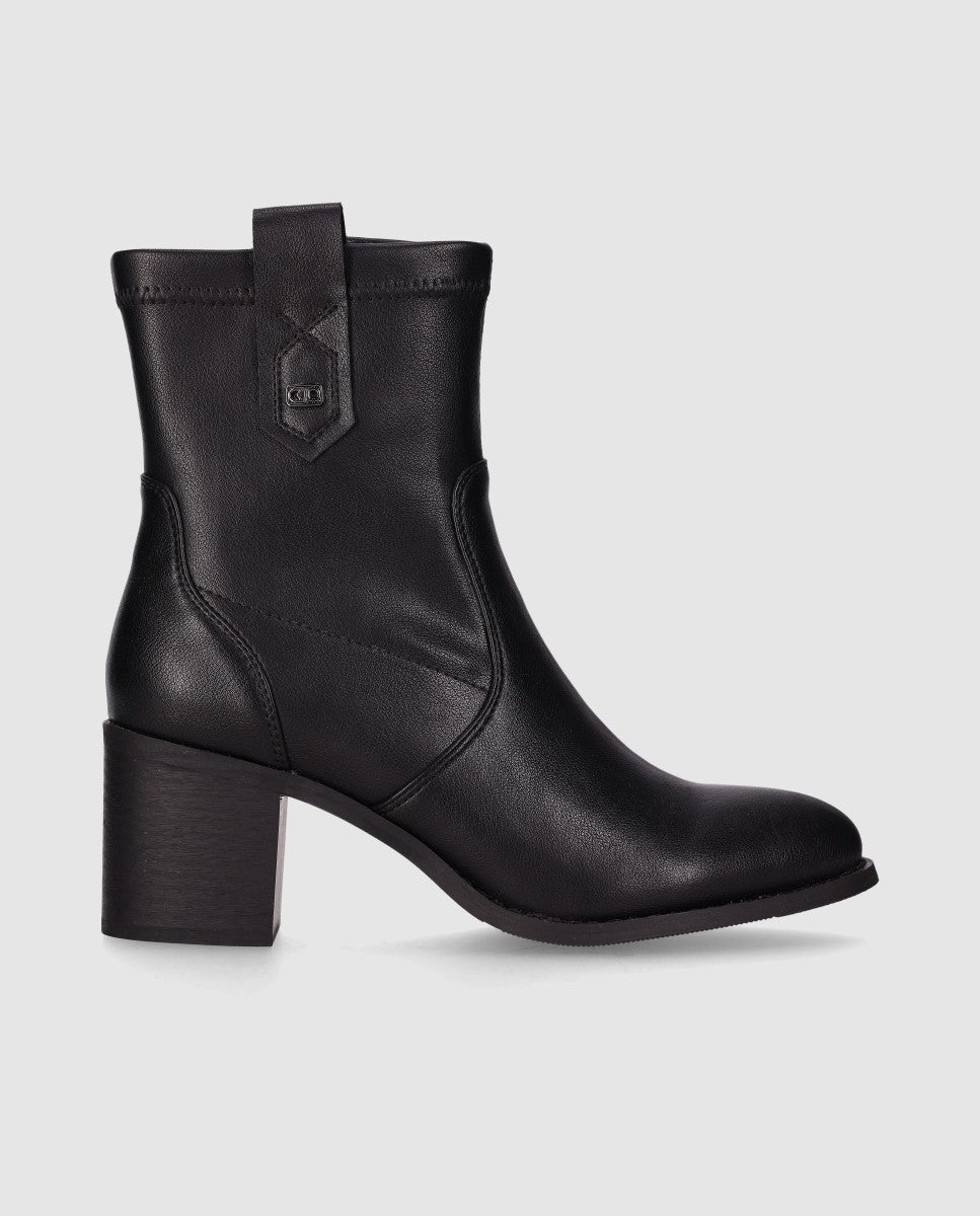 YANG 04 Negro/Black-0